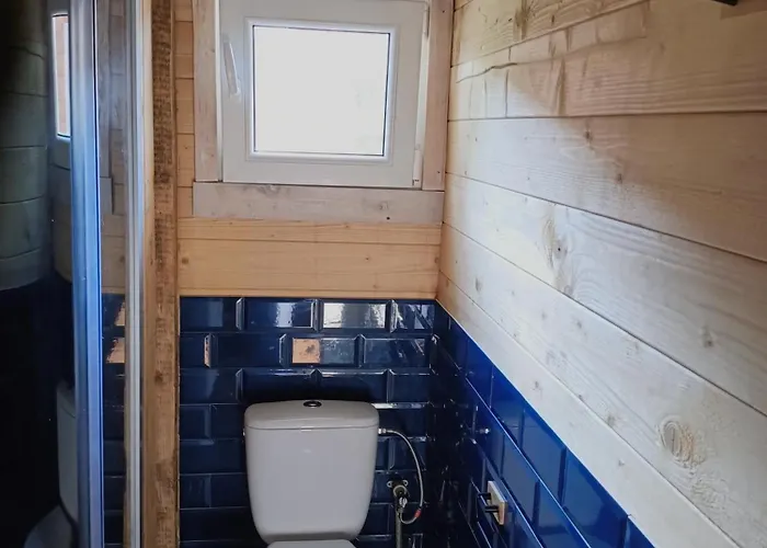 Jelen * Jelen (Szczecinek)